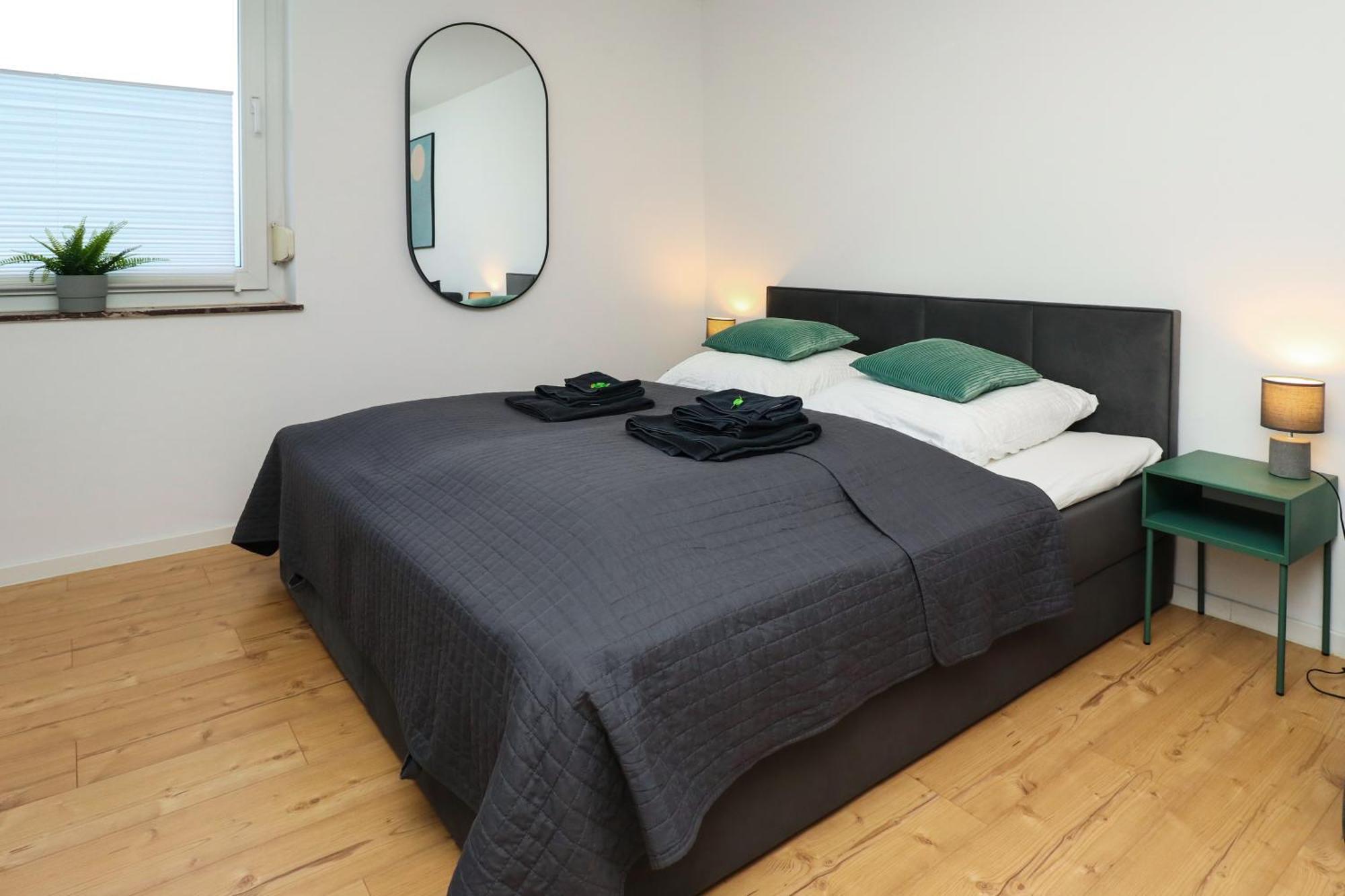 Lightplace • Grosse Unterkunft • 3 Schlafzimmer • Boxspring • Smart Tv • Biergarten • Restaurant Braunschweig Exterior photo